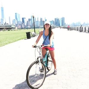 Meet your Posher, Aileen